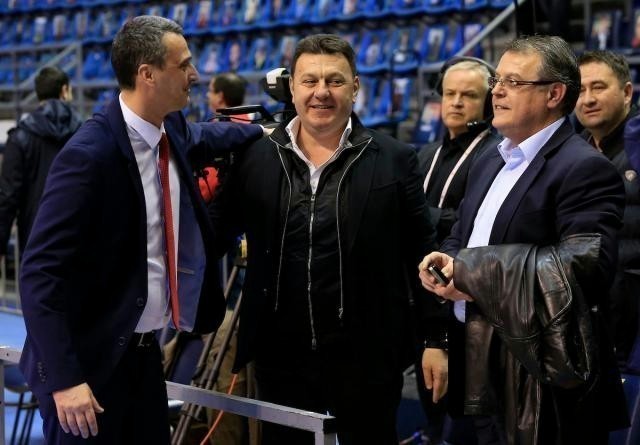 Dragan Bokan, u sredini, u društvu Dejana Radonjića i Nebojše Čovića (StarSport)